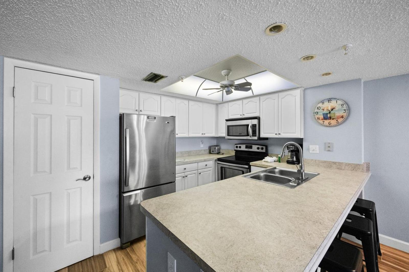 201 Sandy Shores Condos St. Pete Beach Eksteriør billede