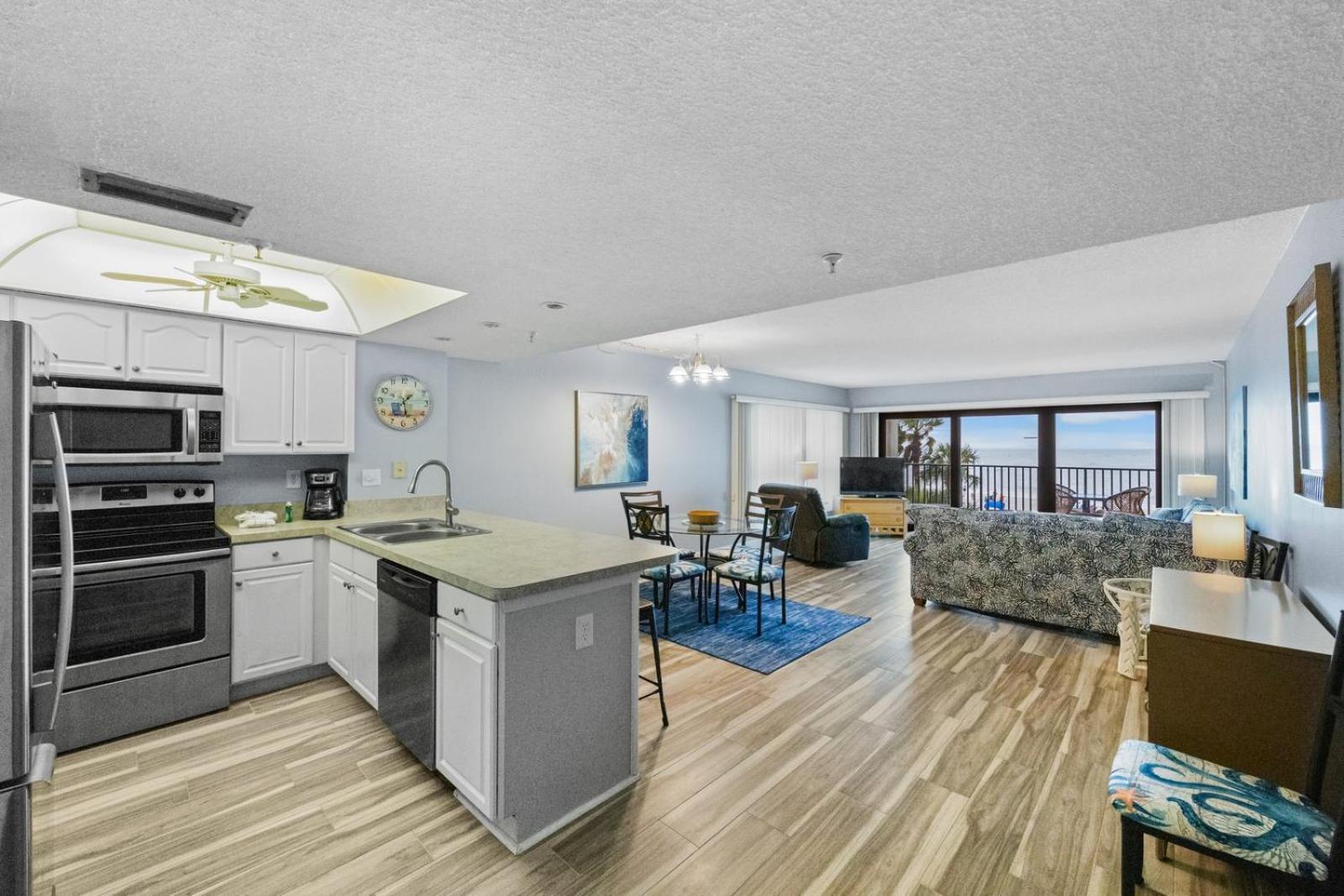 201 Sandy Shores Condos St. Pete Beach Eksteriør billede